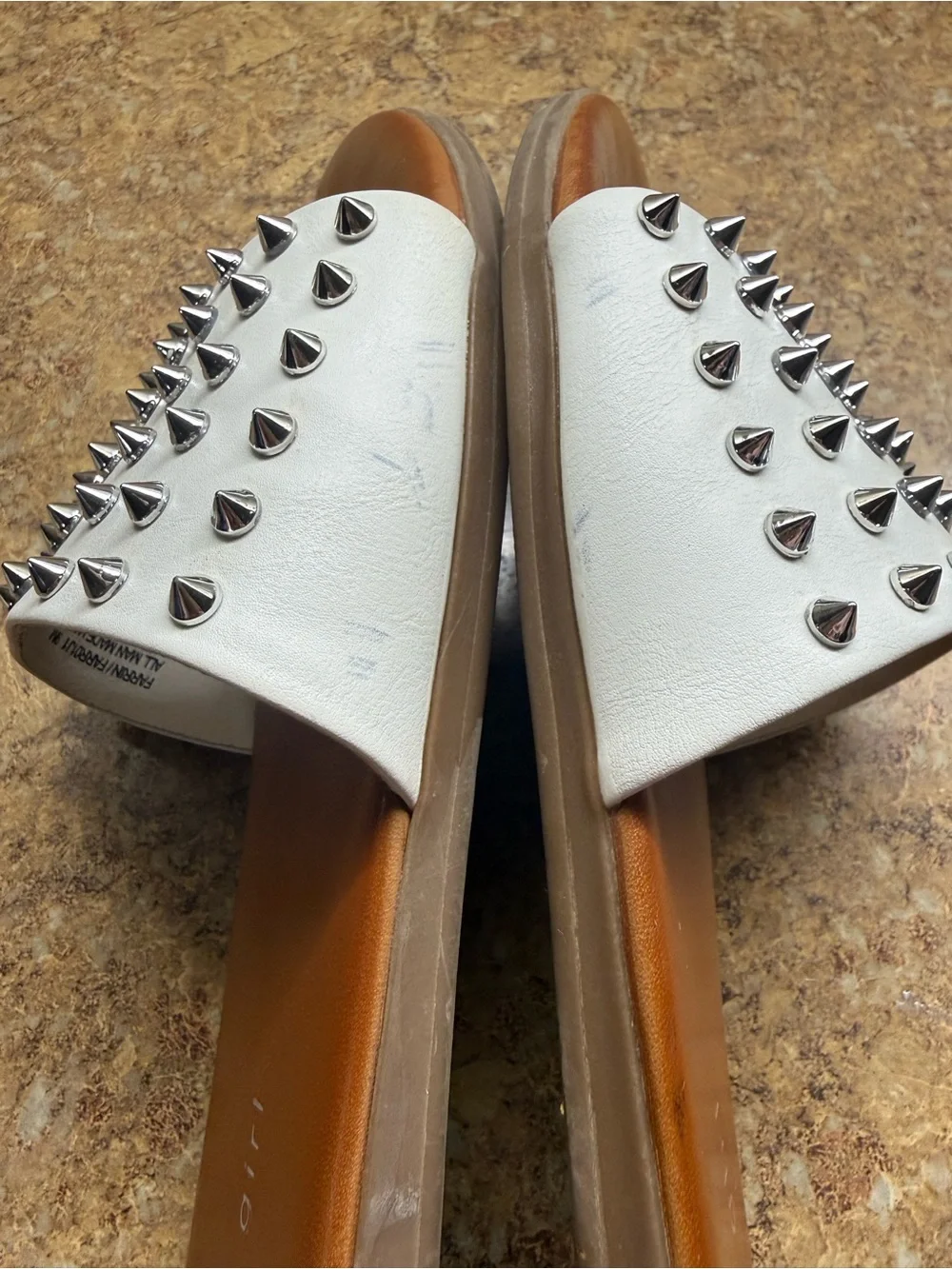 N/A white slide